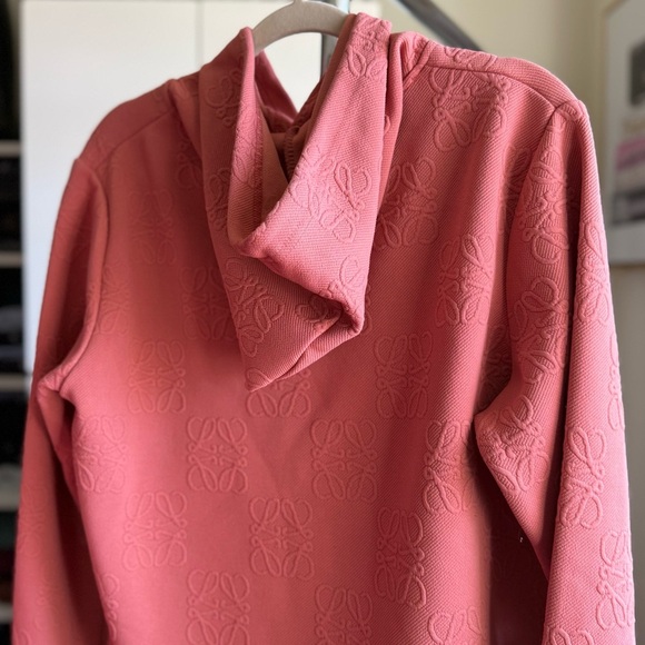 NWT Beautiful Women's Peach Hoodie Sweatshirt Size Medium - Picture 2 of 7